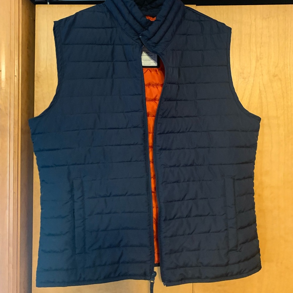 Men’s Vest.